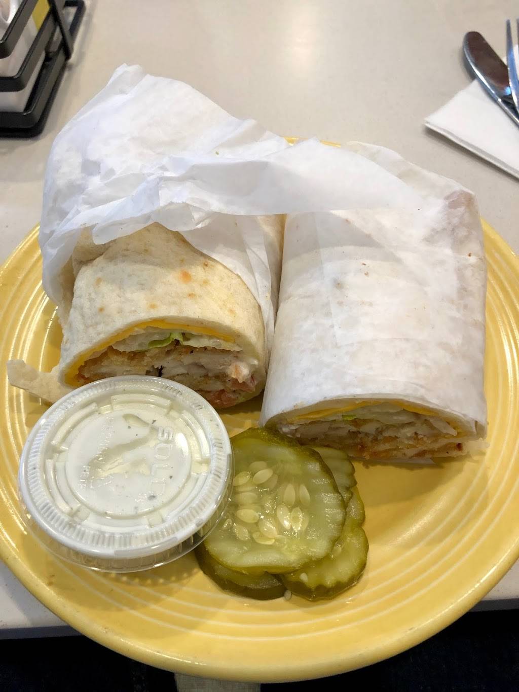 Greek Islands Coney Restaurant | restaurant | 221 Hamilton Row, Birmingham, MI 48009, USA | 2486461222 OR +1 248-646-1222