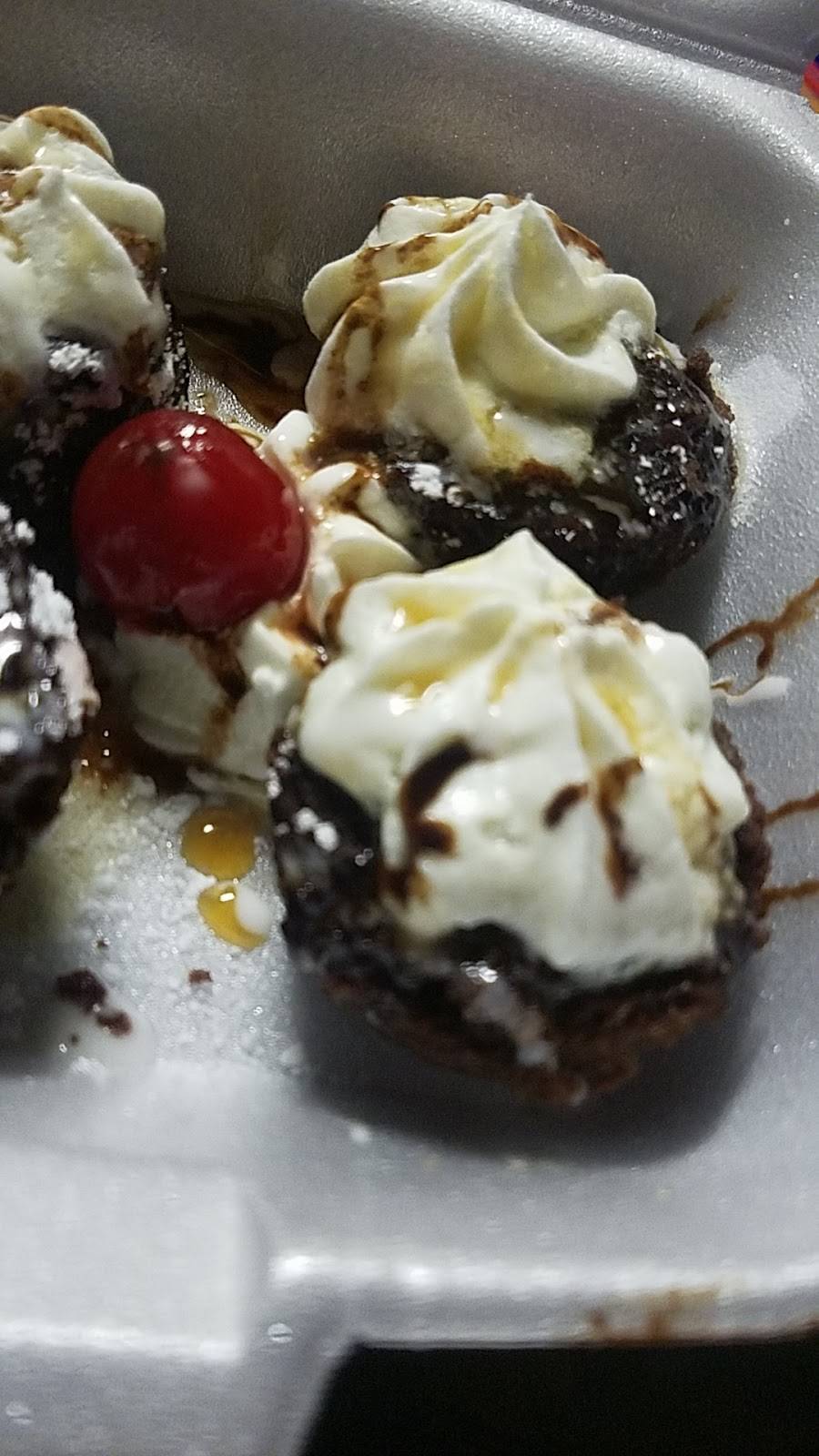 Krispys Fried Chicken and Seafood | restaurant | 3009 S Hillside Ave, Wichita, KS 67216, USA | 3167657574 OR +1 316-765-7574