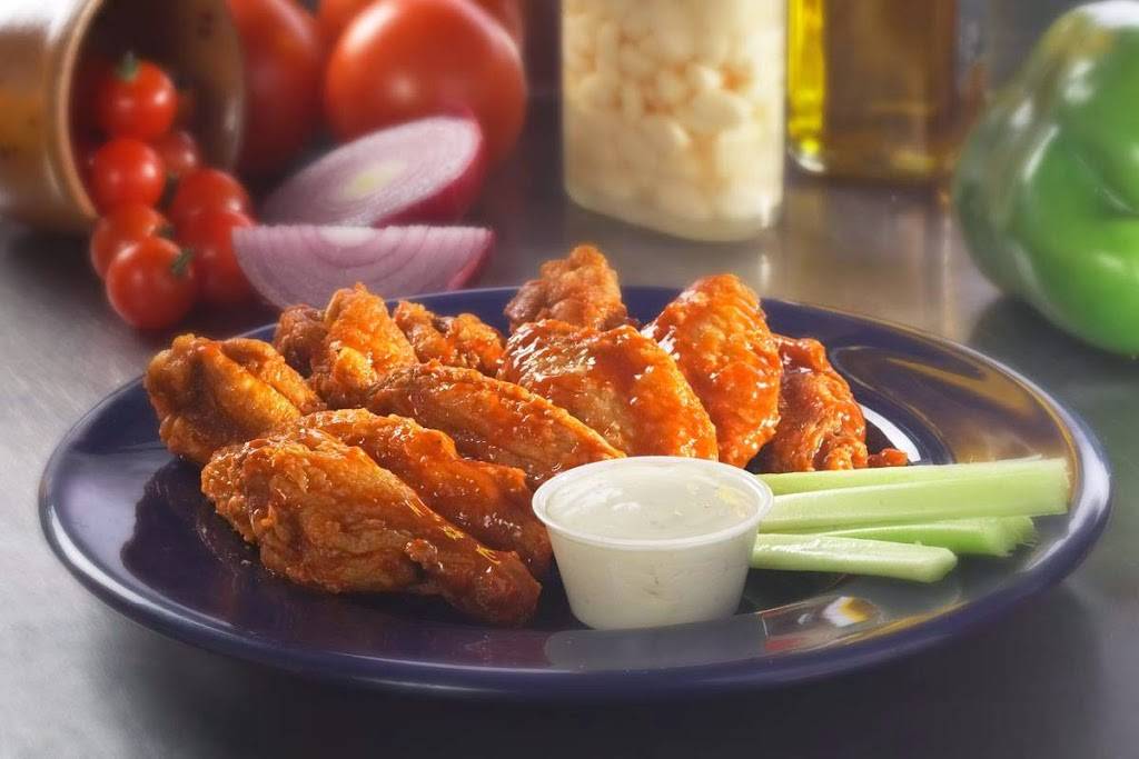 Crosbys - Angola | restaurant | 141 N Main St, Angola, NY 14006, USA | 7165497488 OR +1 716-549-7488