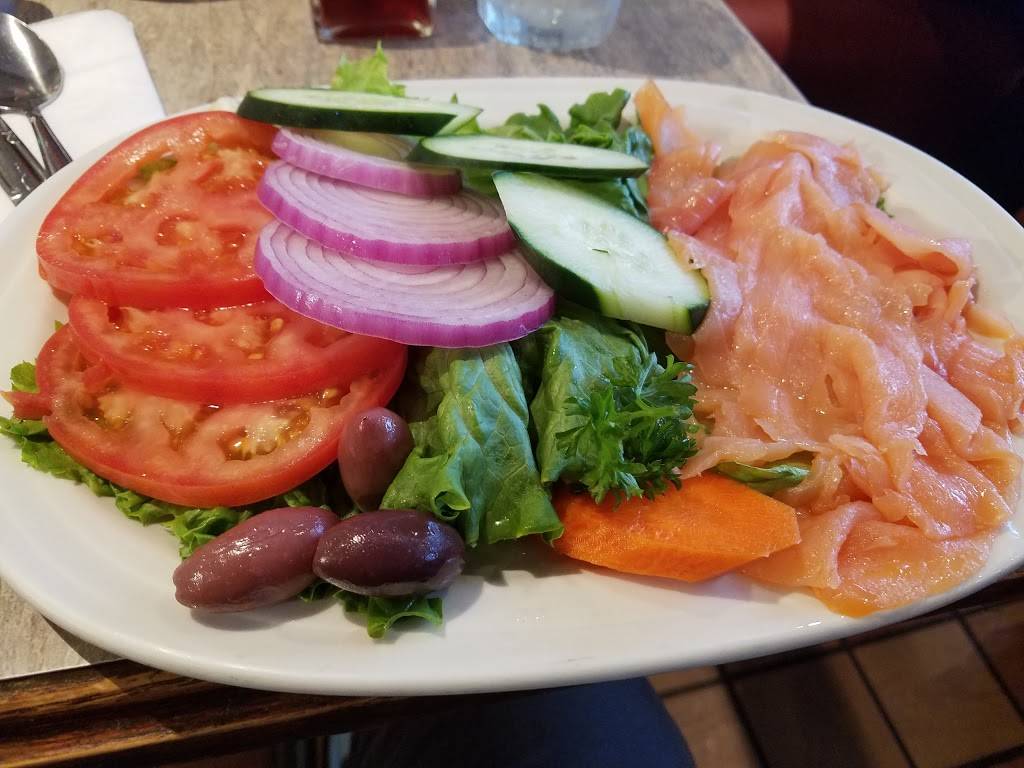 Little Petes | restaurant | 2401 Pennsylvania Ave, Philadelphia, PA 19130, USA | 2152325001 OR +1 215-232-5001