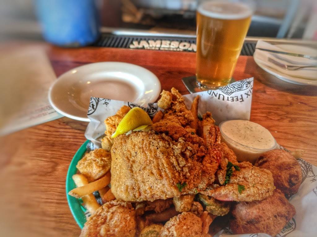 Six Feet Under Pub & Fish House | restaurant | 685 11th St NW, Atlanta, GA 30318, USA | 4048100040 OR +1 404-810-0040