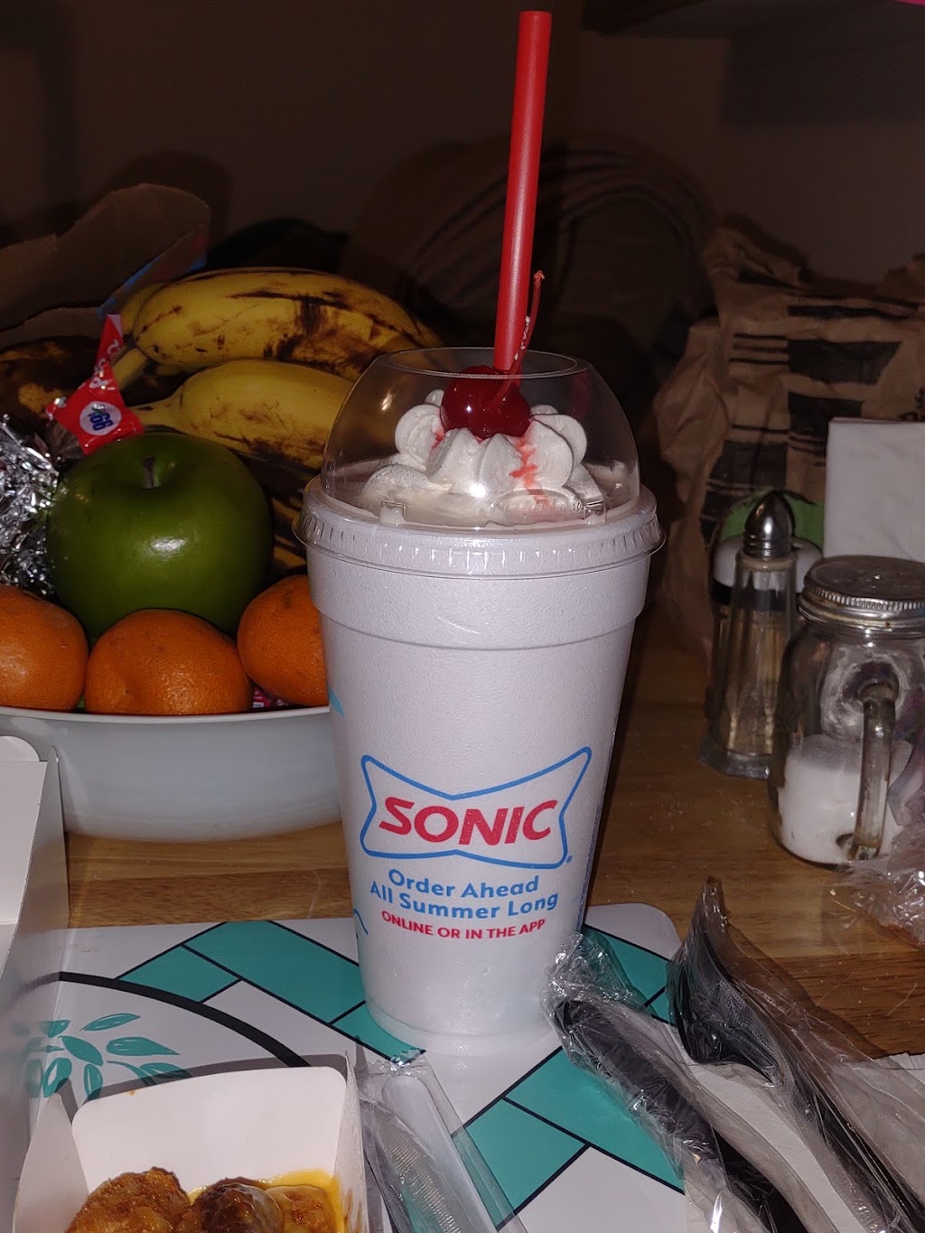 Sonic Drive-In | restaurant | 3762 Stockton Hill Rd, Kingman, AZ 86409, USA | 9287573200 OR +1 928-757-3200