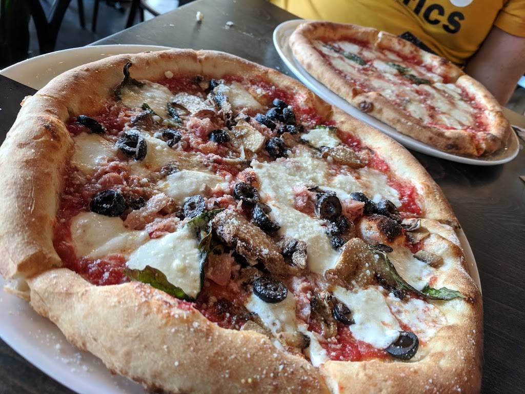 MidiCi The Neapolitan Pizza Company | restaurant | 8076 Mediterranean Drive Ste 107, Estero, FL 33928, USA | 2399492422 OR +1 239-949-2422