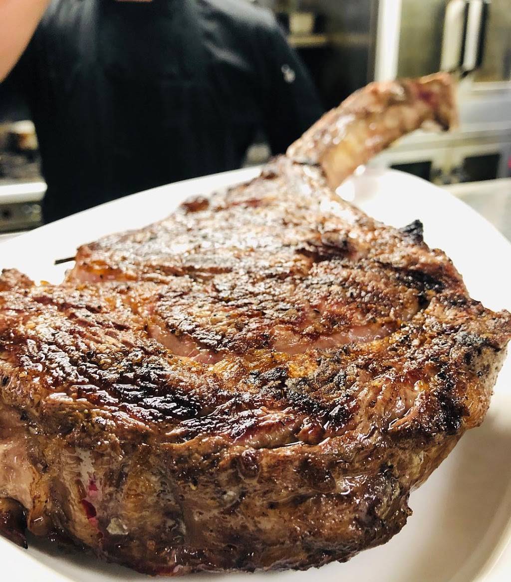 The Greens Country Club | restaurant | 13100 Green Valley Dr, Oklahoma City, OK 73120, USA | 4057516266 OR +1 405-751-6266