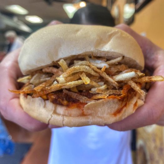 El Mago De Las Fritas | restaurant | 5828 SW 8th St, Miami, FL 33144, USA | 3052668486 OR +1 305-266-8486