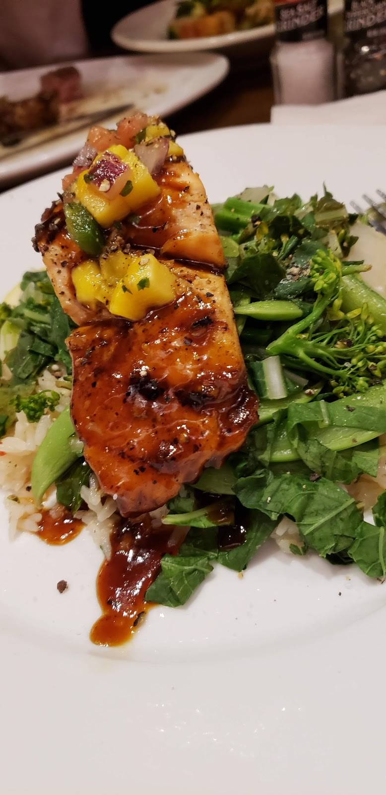 TGI Fridays | restaurant | 13237 Worth Ave, Woodbridge, VA 22192, USA | 7034920090 OR +1 703-492-0090