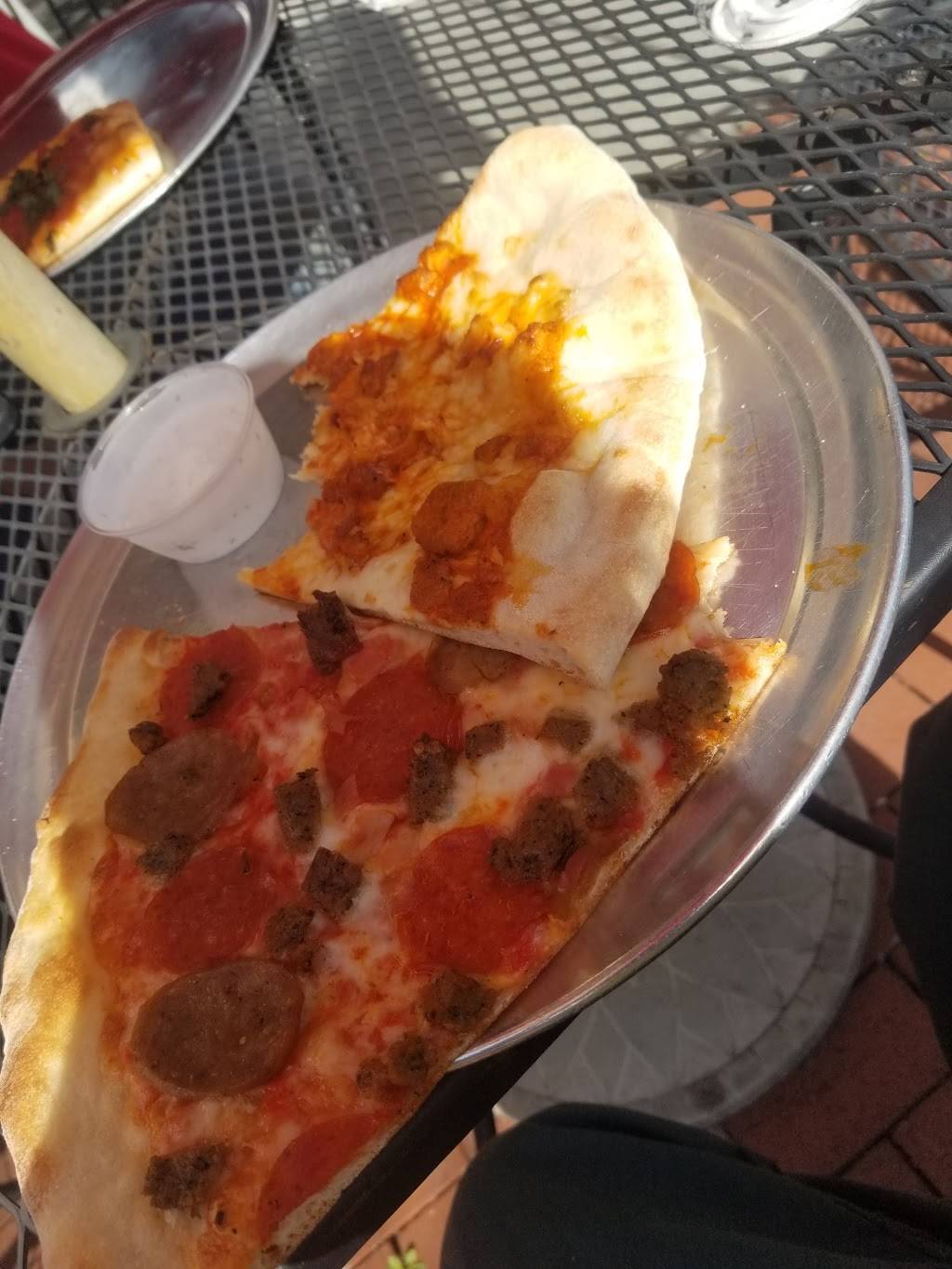 Juniors Pizzeria | restaurant | 2908 Oak Lake Blvd #102, Charlotte, NC 28208, USA | 7043290700 OR +1 704-329-0700