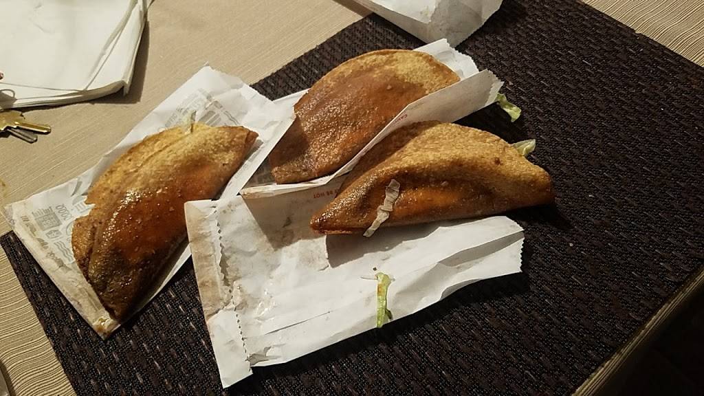 Jack in the Box | restaurant | 3621 Yosemite Blvd, Modesto, CA 95357, USA | 2094913689 OR +1 209-491-3689