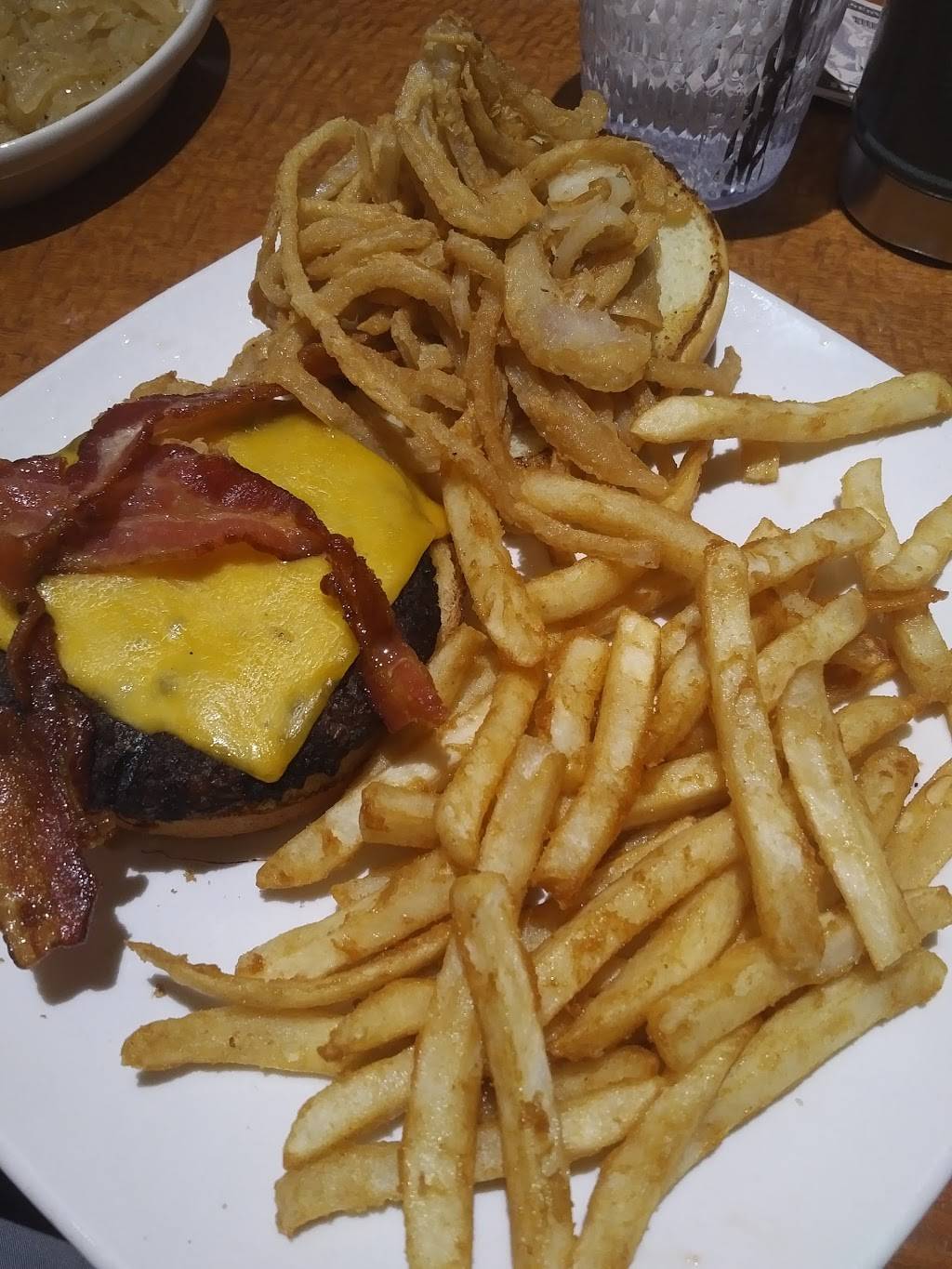 Sizzler | restaurant | 4085 Cameron Park Dr, Cameron Park, CA 95682, USA | 5306722593 OR +1 530-672-2593