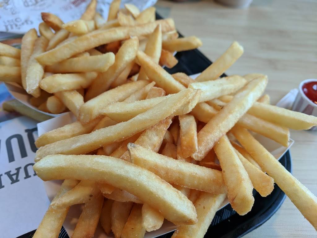 The Habit Burger Grill | restaurant | 464 N Frederick Ave, Gaithersburg, MD 20877, USA | 3019478700 OR +1 301-947-8700