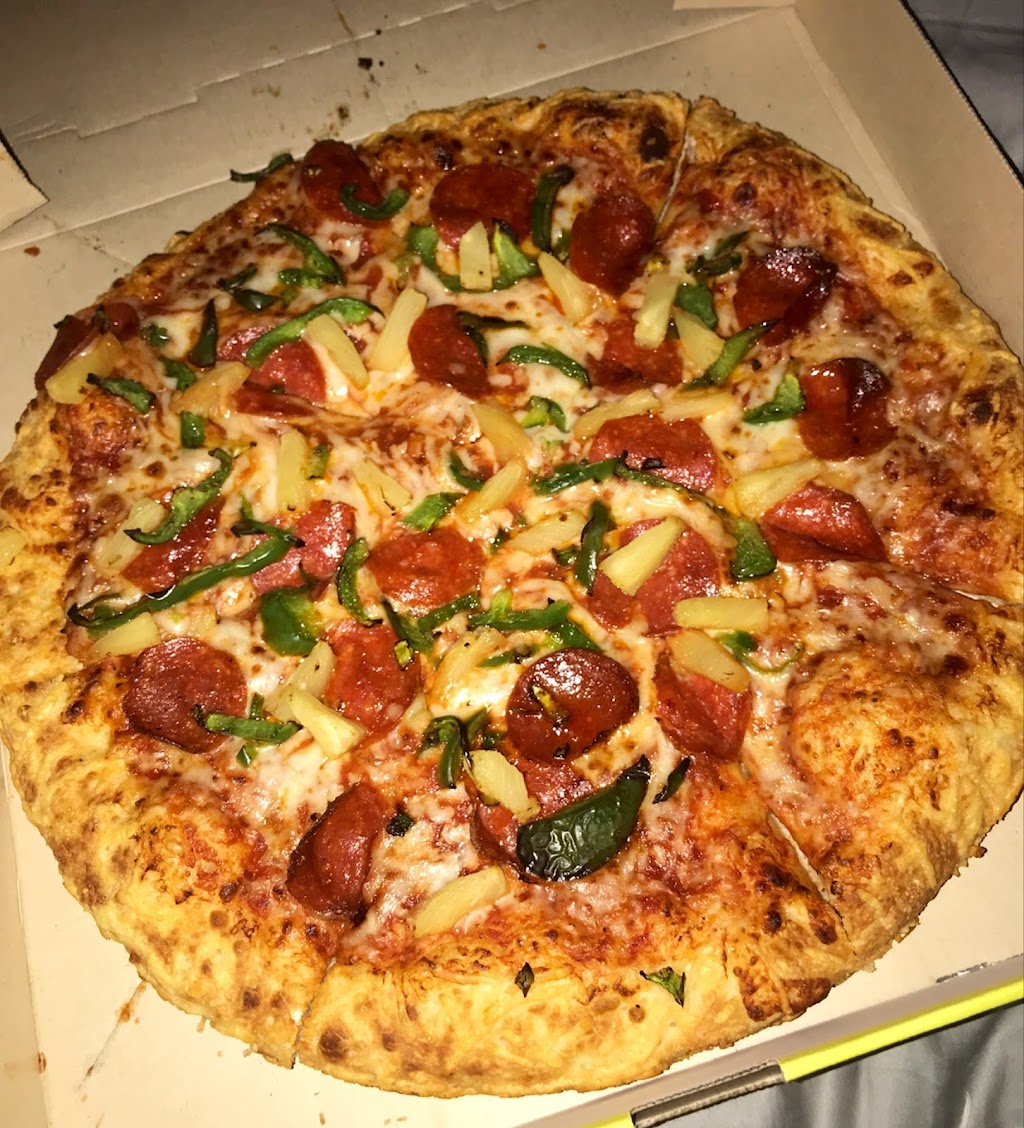 Hungry Howies Pizza | meal delivery | Next to Rent a Center, 2000 Crawfordville Hwy, Crawfordville, FL 32327, USA | 8509266400 OR +1 850-926-6400