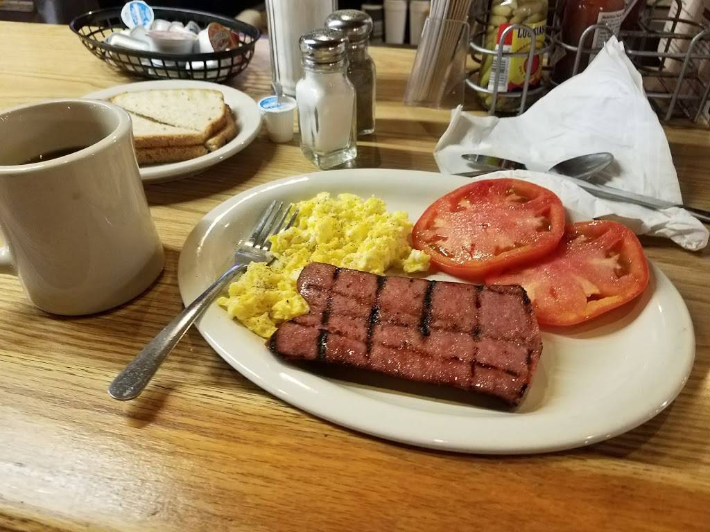 JRs Log House Restaurant | restaurant | 6601 Peachtree Industrial Blvd, Peachtree Corners, GA 30092, USA | 7704496426 OR +1 770-449-6426