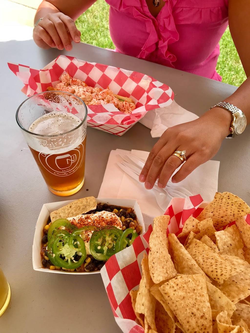 Ono Brewing Company | restaurant | 4520 Daly Dr Suite 102, Chantilly, VA 20151, USA | 5714096662 OR +1 571-409-6662