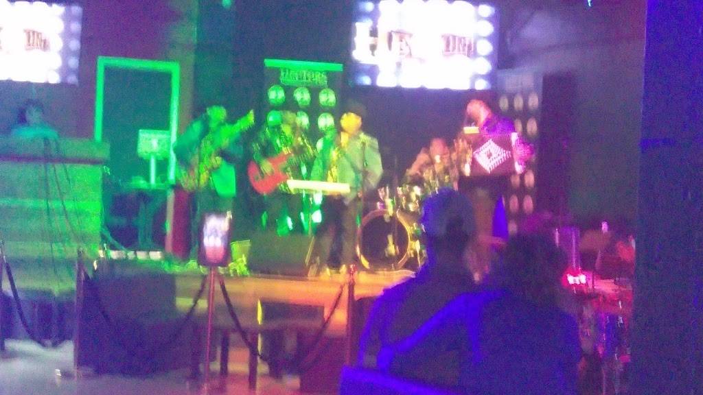 Hector’s Nightclub | night club | 1701 E McFadden Ave, Santa Ana, CA 92705, USA | 7149724969 OR +1 714-972-4969