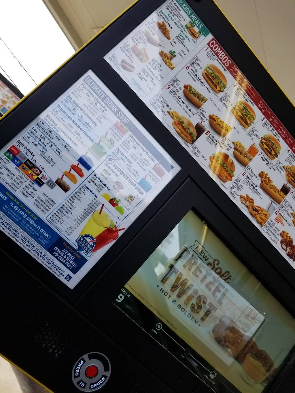 Sonic Drive-In | restaurant | 5195 Jonesboro Rd, Lake City, GA 30260, USA | 4043669884 OR +1 404-366-9884