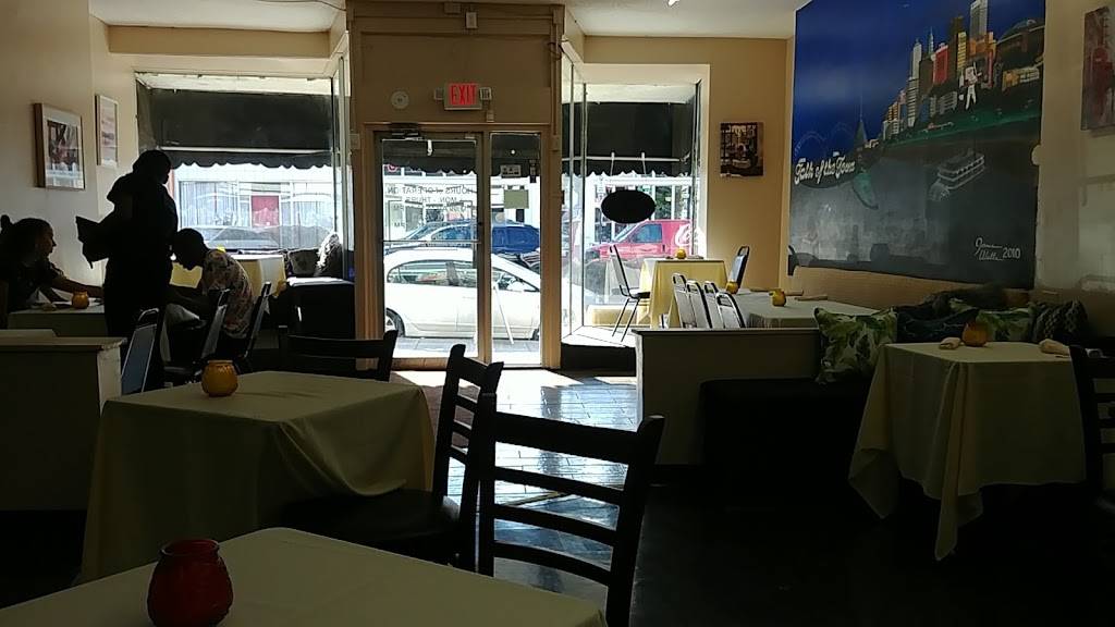 Evergreen Grill | restaurant | 302 S Main St, Memphis, TN 38103, USA | 9012758900 OR +1 901-275-8900