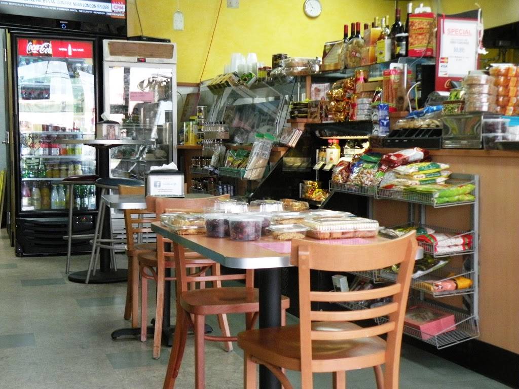 Oasis Cafe | restaurant | 4246 S Tamiami Trail, Sarasota, FL 34231, USA | 9419236666 OR +1 941-923-6666