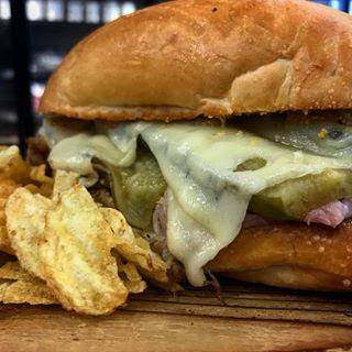 Polar Dip | restaurant | 12100 Old Seward Hwy, Anchorage, AK 99515, USA | 9077563318 OR +1 907-756-3318