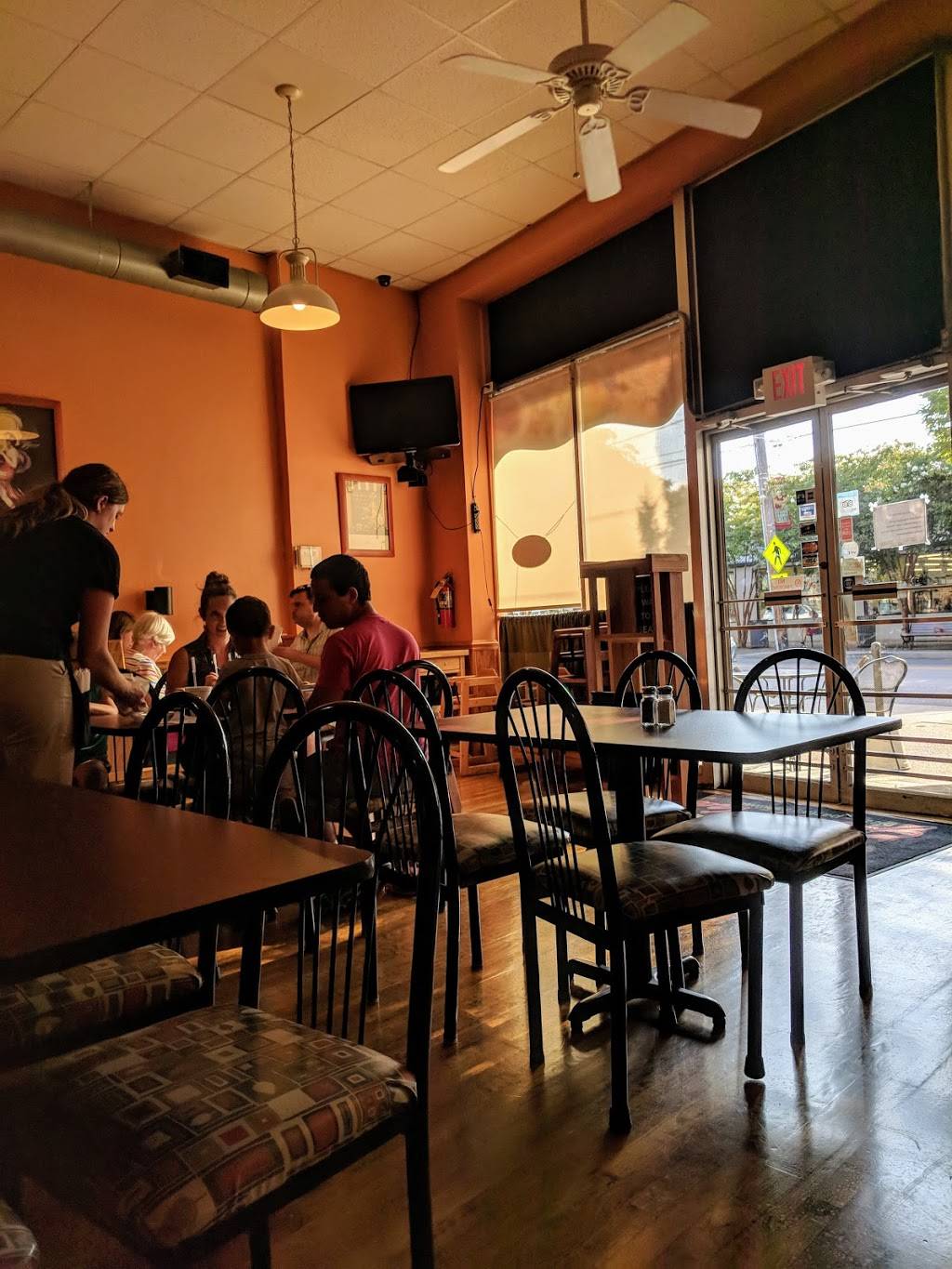 Graces Place Pizzeria | restaurant | 1316 Grandin Rd SW, Roanoke, VA 24015, USA | 5409811340 OR +1 540-981-1340