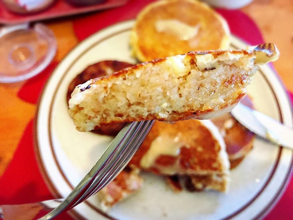 Pollys Pancake Parlor | restaurant | 672 NH-117, Sugar Hill, NH 03586, USA | 6038235575 OR +1 603-823-5575