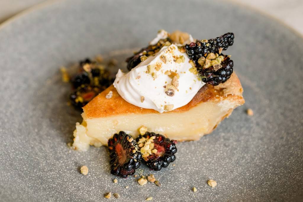 Hearth and Hill | restaurant | 1153 Center Dr, Park City, UT 84098, USA | 4352008840 OR +1 435-200-8840