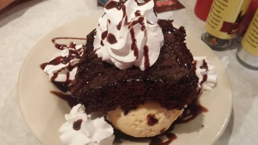 TJ Ribs - S. Acadian Thruway | restaurant | 2324 S Acadian Thruway, Baton Rouge, LA 70808, USA | 2253837427 OR +1 225-383-7427