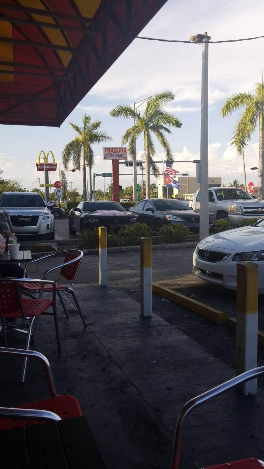 EL CHURRO MAGICO | restaurant | 4254 E 4th Ave, Hialeah, FL 33013, USA | 3053620444 OR +1 305-362-0444