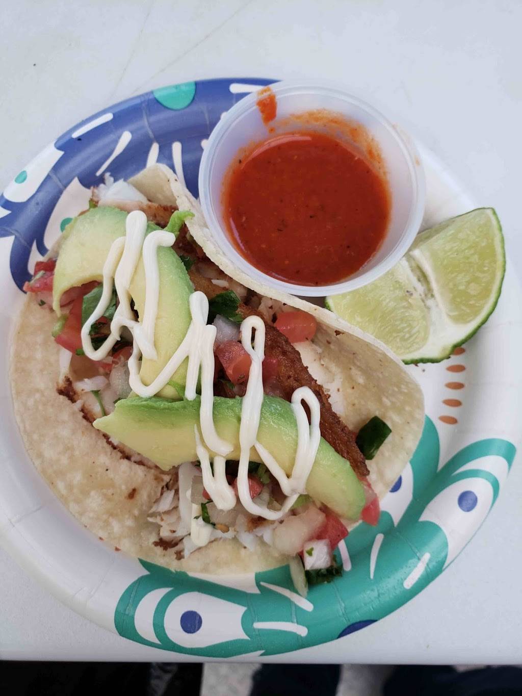 Mariscos El Pariente | restaurant | 160 El Camino Real, San Bruno, CA 94066, USA | 4152335175 OR +1 415-233-5175