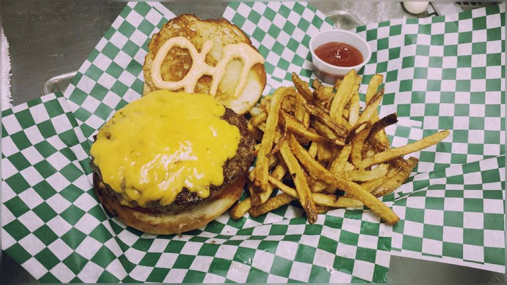 Oak Hills Tavern. | restaurant | 7920 Fredericksburg Rd, San Antonio, TX 78229, USA | 2106148855 OR +1 210-614-8855