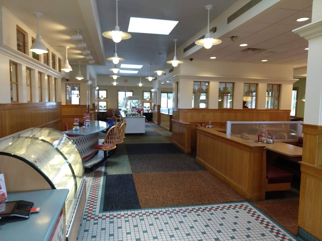 Frischs Big Boy | restaurant | 455 Morrison Rd, Gahanna, OH 43230, USA | 6144789866 OR +1 614-478-9866