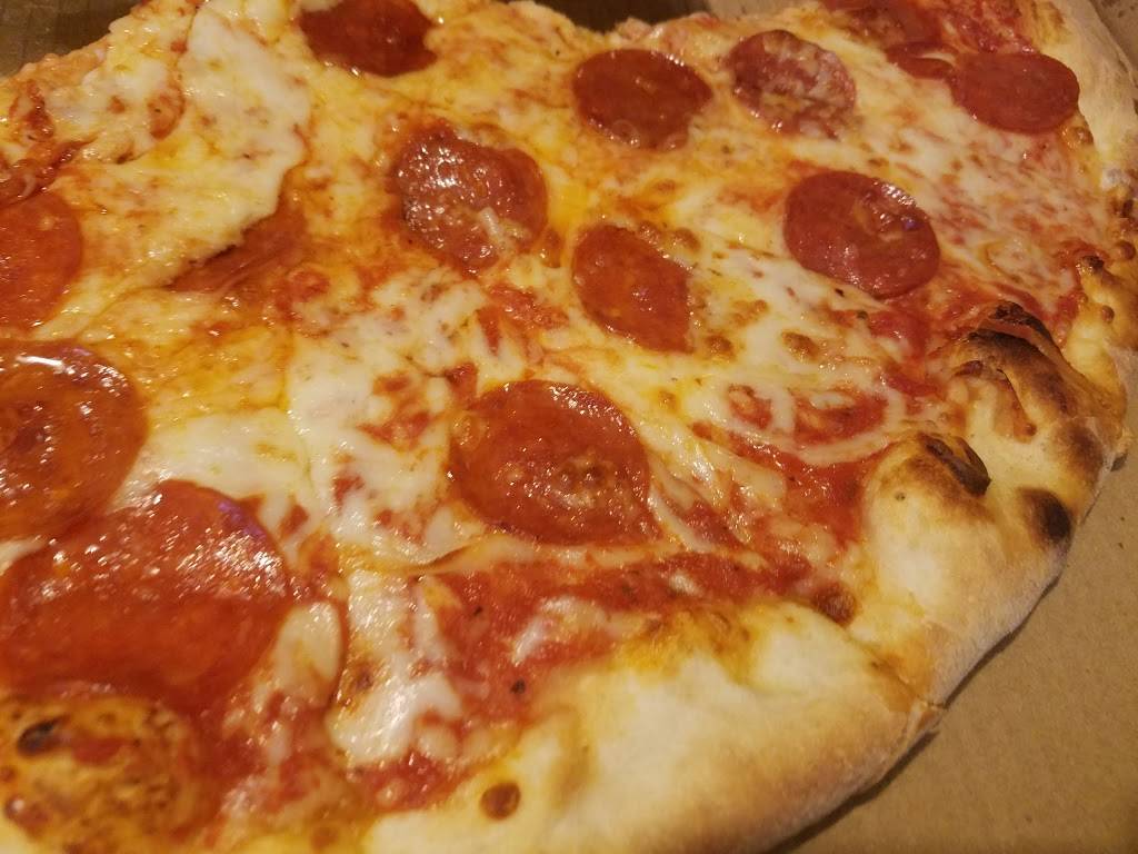 Liberty Giant Pizza | restaurant | 1419 Hilltop Dr # E, Chula Vista, CA 91911, USA | 6195853111 OR +1 619-585-3111