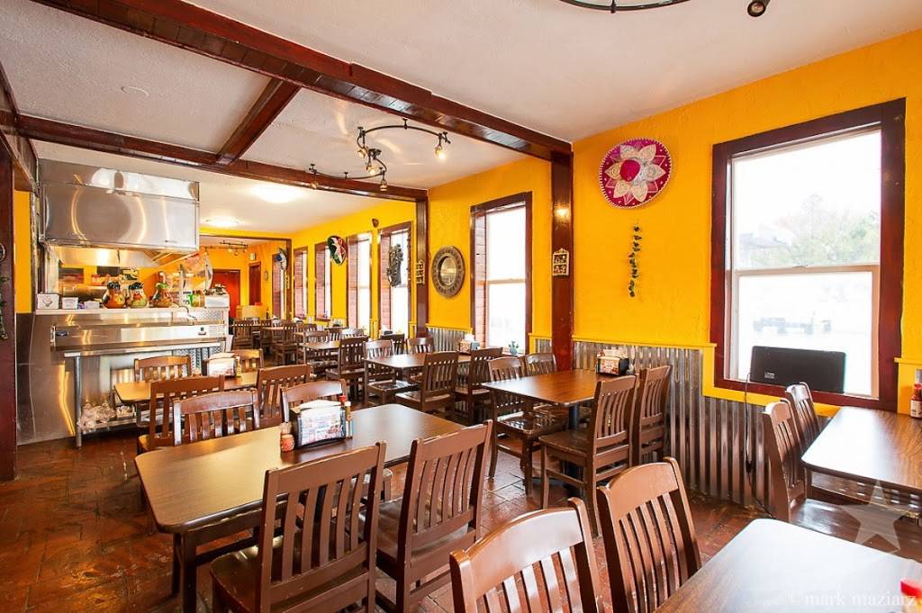 SUR Latin Street Food | restaurant | 30 N Main St, Kamas, UT 84036, USA | 4357838226 OR +1 435-783-8226