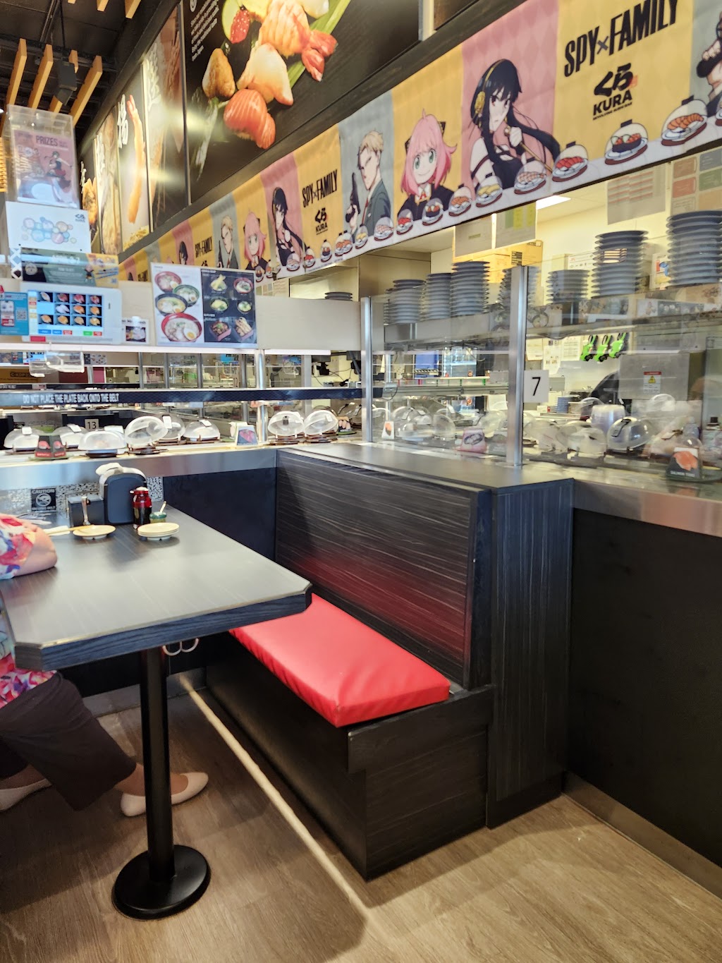 Kura Revolving Sushi Bar | restaurant | 1 Worcester Rd, Framingham, MA 01701, USA | 7742237331 OR +1 774-223-7331