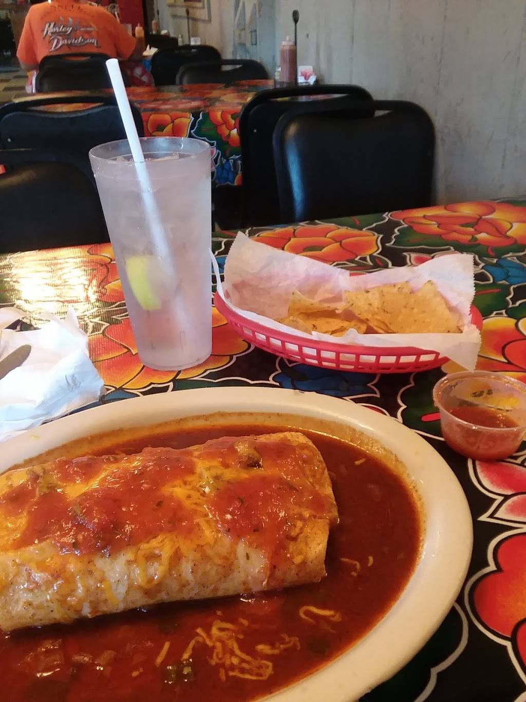 La Casa Fierro | restaurant | 1427 W Sherman Blvd, Muskegon, MI 49441, USA | 2317598400 OR +1 231-759-8400