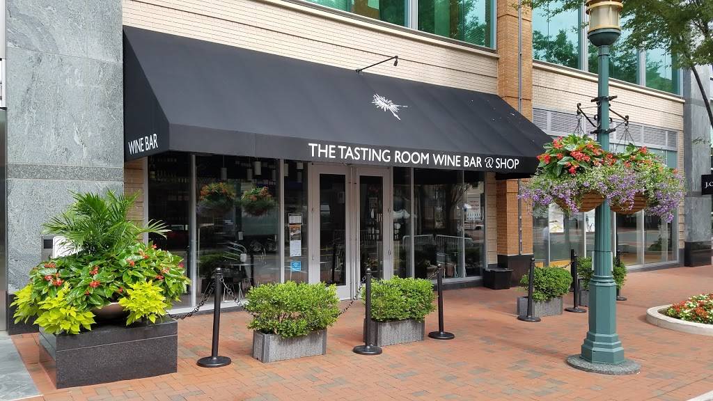 The Tasting Room Wine Bar & Shop | restaurant | 1816 Library St, Reston, VA 20190, USA | 7034353553 OR +1 703-435-3553