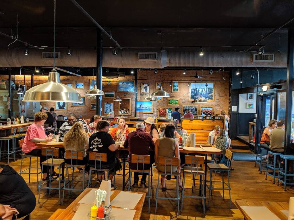 Farm Burger Asheville | restaurant | 10 Patton Ave, Asheville, NC 28801, USA | 8283488540 OR +1 828-348-8540