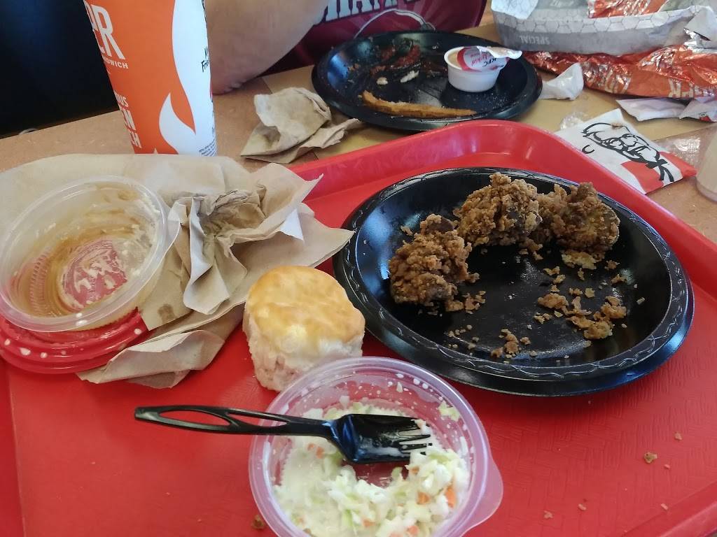 KFC | restaurant | 1901 32nd St, Northport, AL 35476, USA | 2053395666 OR +1 205-339-5666