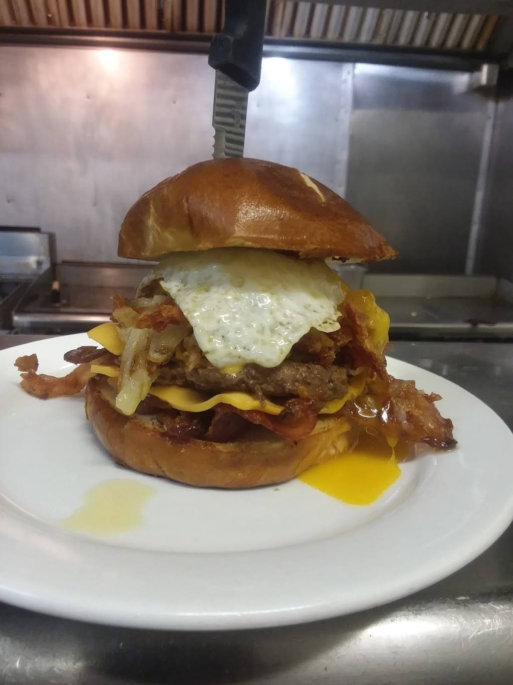 Trail Tree Restaurant | restaurant | 9435 IN-114, Rensselaer, IN 47978, USA | 2198665436 OR +1 219-866-5436