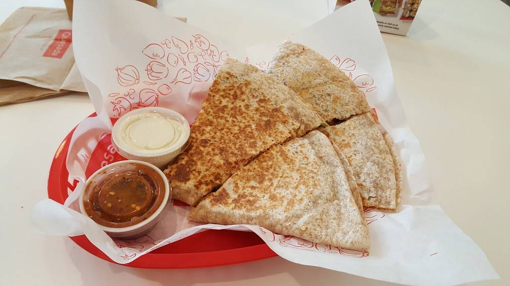 Quesada Burritos & Tacos | restaurant | 3041 Argentia Rd, Mississauga, ON L5N 8P7, Canada | 9057850555 OR +1 905-785-0555