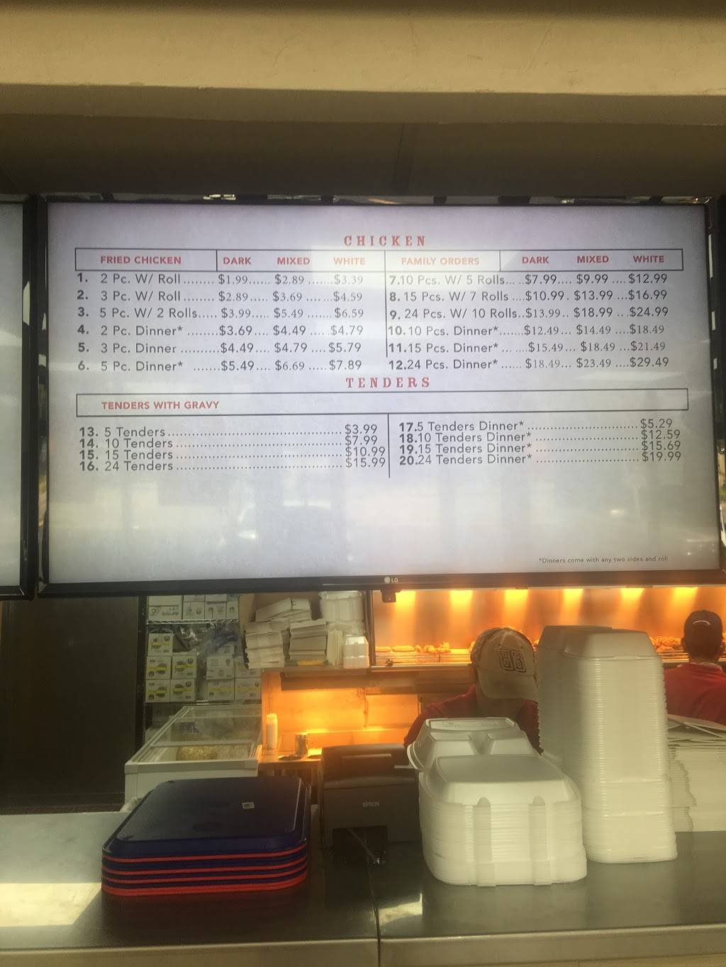 Lisas Chicken | restaurant | 4300 E Rosedale St, Fort Worth, TX 76105, USA | 8175314747 OR +1 817-531-4747