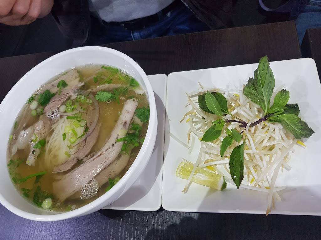 Le Viet Asian Cuisine | restaurant | 1210 Castlemore Ave, Markham, ON L6E 0H7, Canada | 9052016111 OR +1 905-201-6111