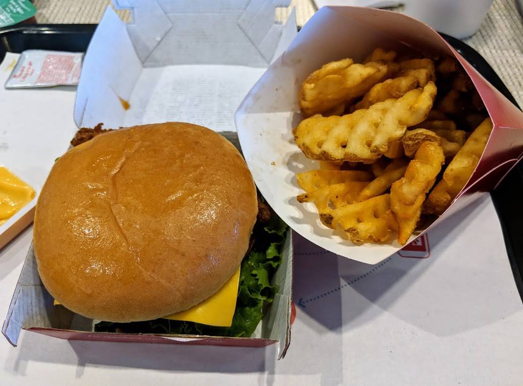 Chick-fil-A | restaurant | 7650 S 24th St, Phoenix, AZ 85042, USA | 6022681257 OR +1 602-268-1257