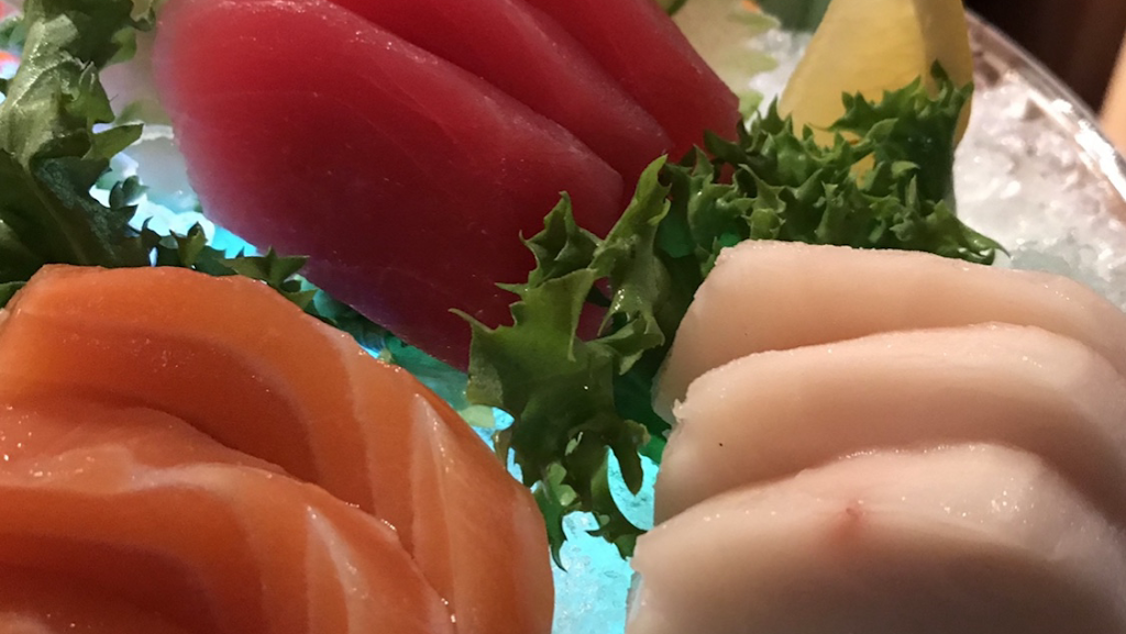 See Thai And Japanese Cuisine | restaurant | 1111 E Hallandale Beach Blvd, Hallandale Beach, FL 33009, USA | 9544568878 OR +1 954-456-8878