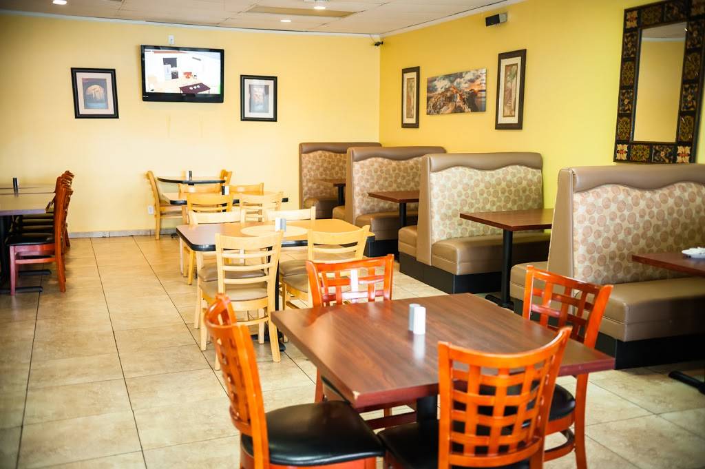 Good Fellas Grill | restaurant | 15414 N 19th Ave, Phoenix, AZ 85023, USA | 6023341130 OR +1 602-334-1130