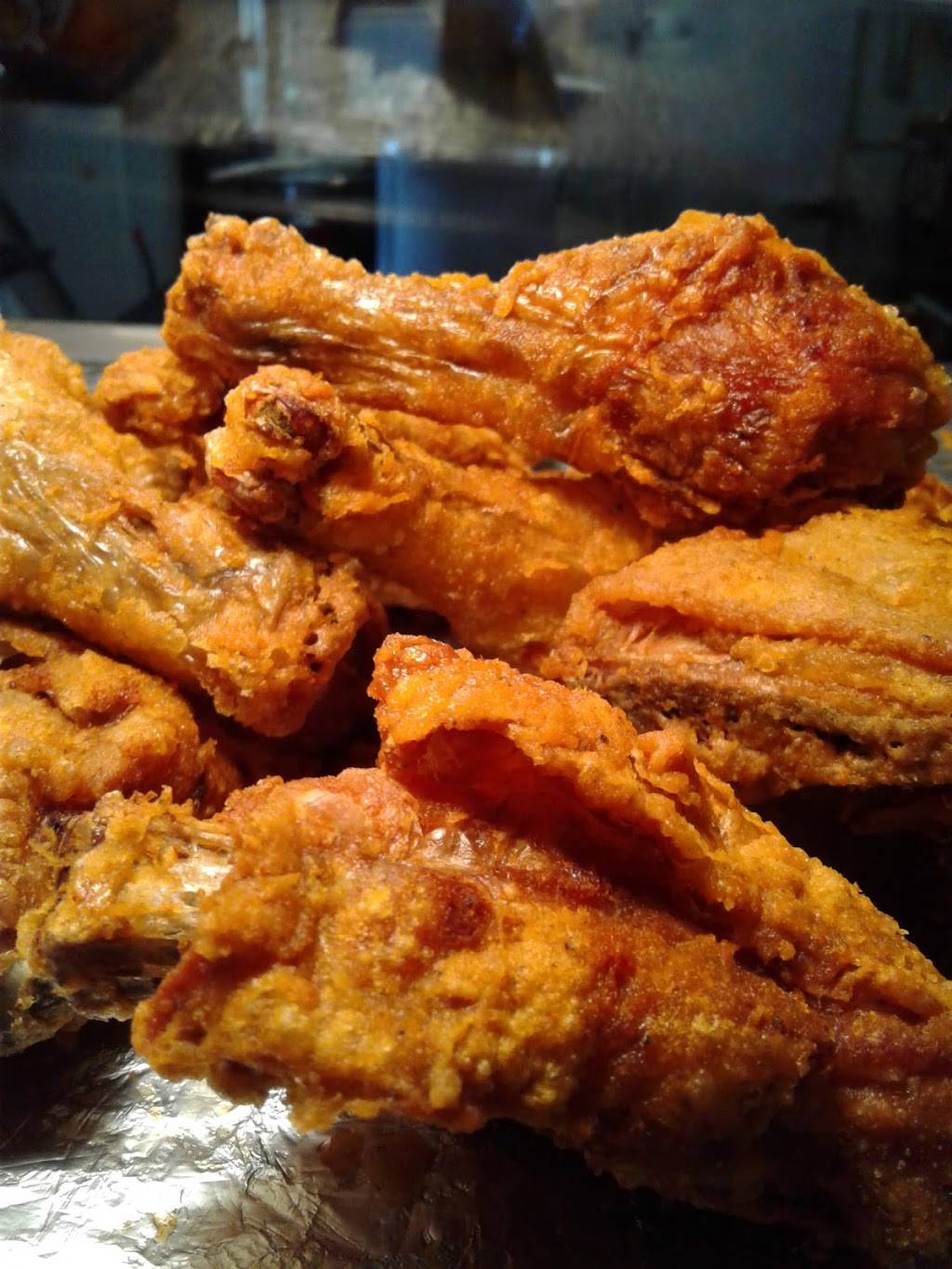 Crown Fried Chicken | restaurant | 492 Hempstead Turnpike, Elmont, NY 11003, USA | 5164608179 OR +1 516-460-8179
