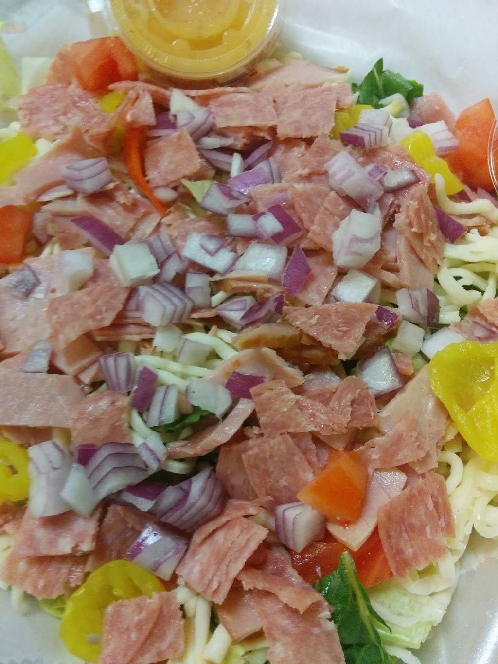 SandBaggers Sports Bar and Grill | restaurant | 25615 Van Dyke Ave, Center Line, MI 48015, USA | 5867595900 OR +1 586-759-5900