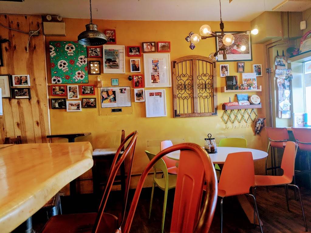 Ola Cocina Taqueria | restaurant | 62 Barrette St, Vanier, ON K1L 8A5, Canada | 6137466222 OR +1 613-746-6222
