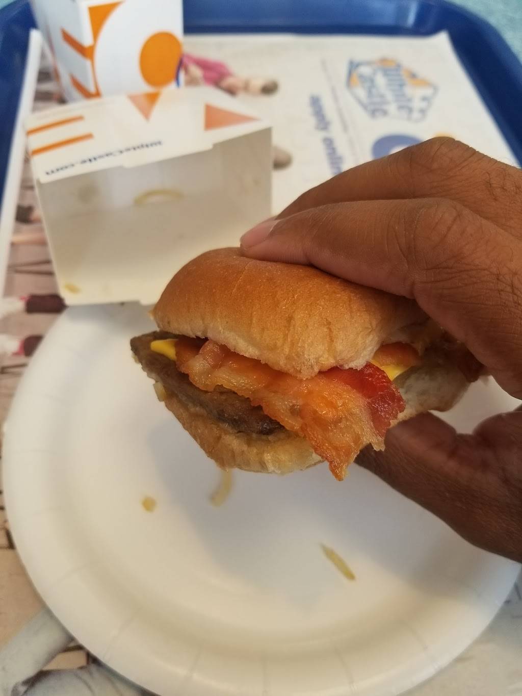 White Castle | restaurant | 3953 Packard St, Ann Arbor, MI 48108, USA | 7349736811 OR +1 734-973-6811