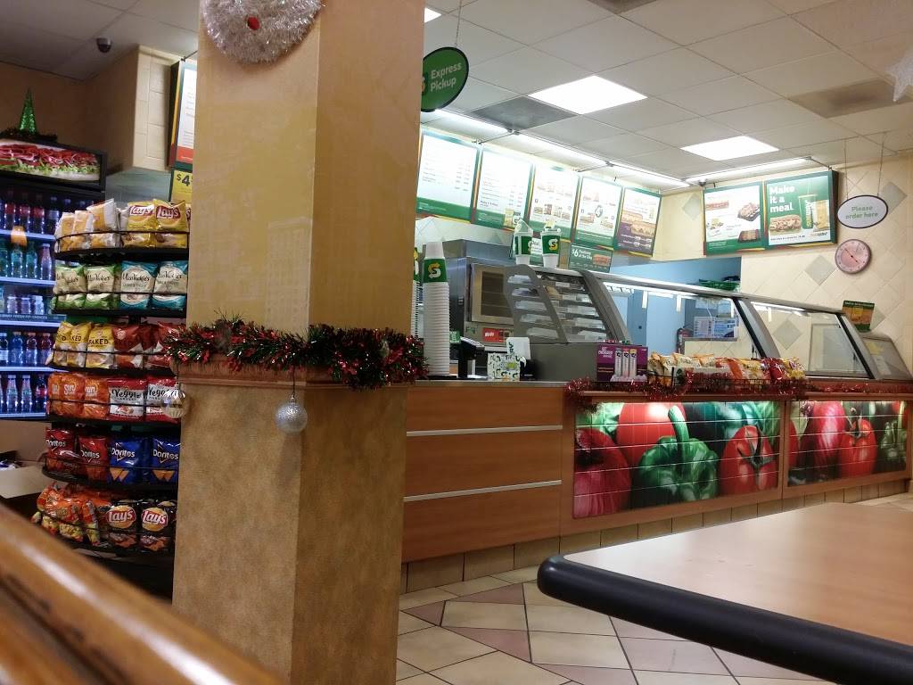 Subway | restaurant | 102 W Sherwood Ave, McFarland, CA 93250, USA | 6617920060 OR +1 661-792-0060