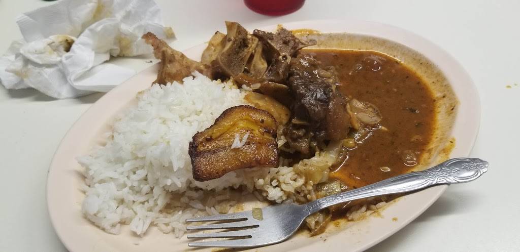 Wah Gwaan Diner |  | 1 E Main St, White Sulphur Springs, WV 24986, USA | 3049925089 OR +1 304-992-5089